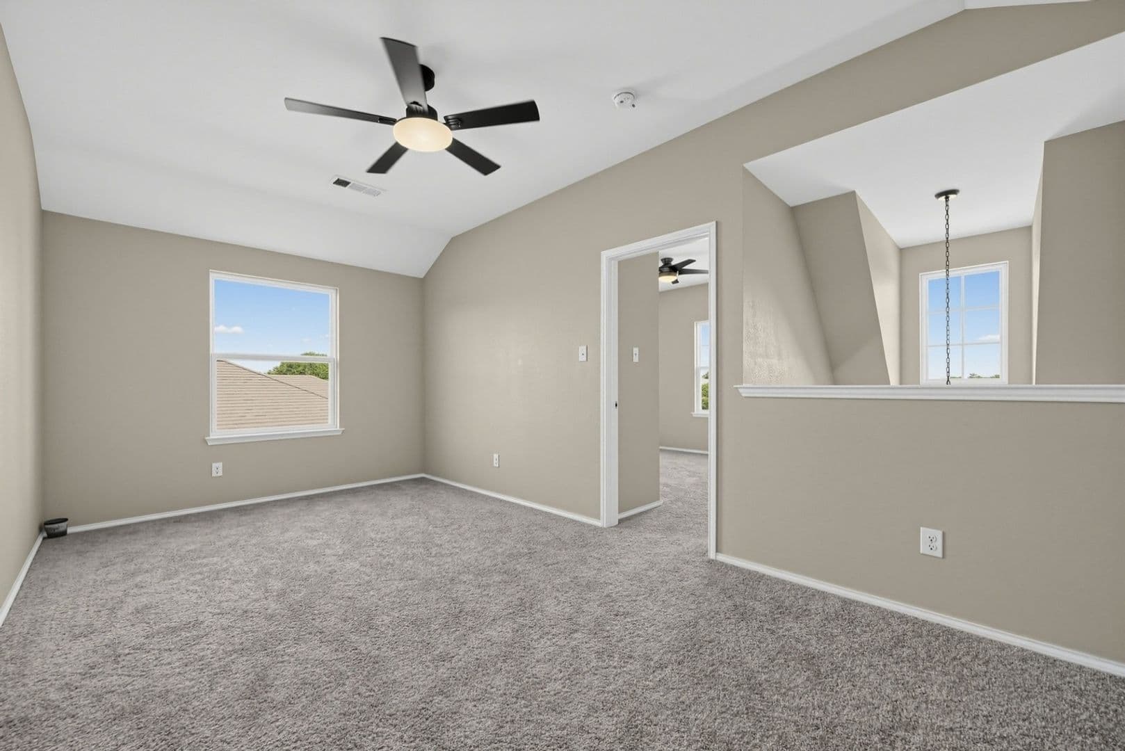Fort Worth House: 517 High Desert Dr