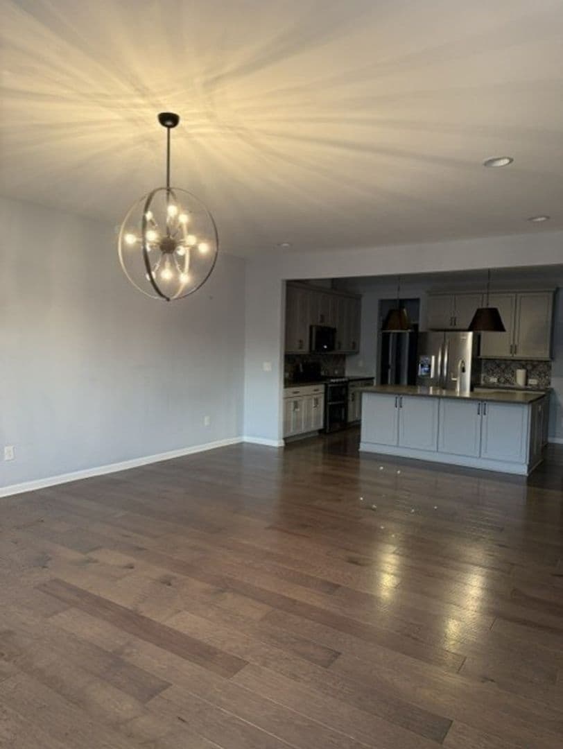 Durham House: 1006 Beyer Pl