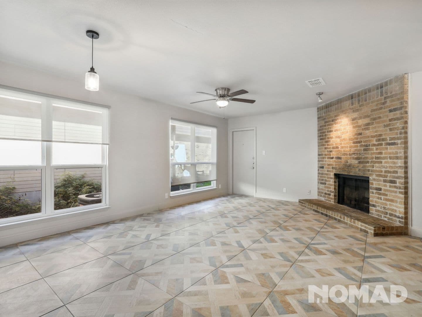 Austin House: 2113 Courtney St