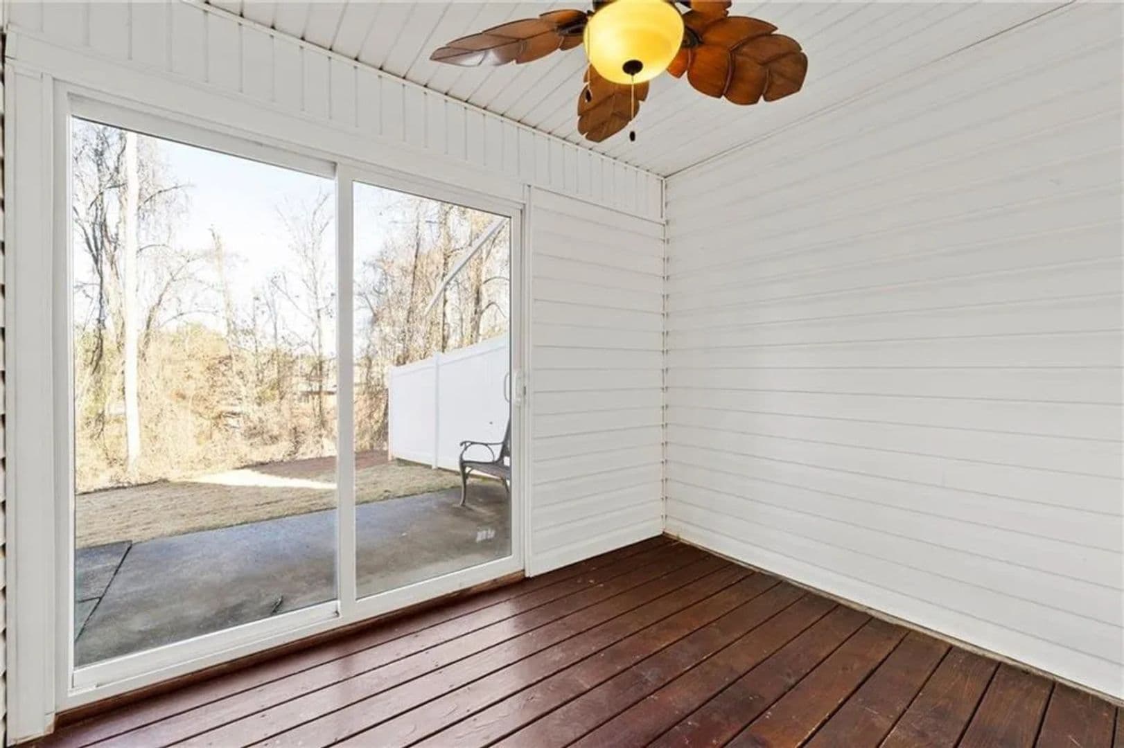 Cumming House: 5125 Sky Ridge Way