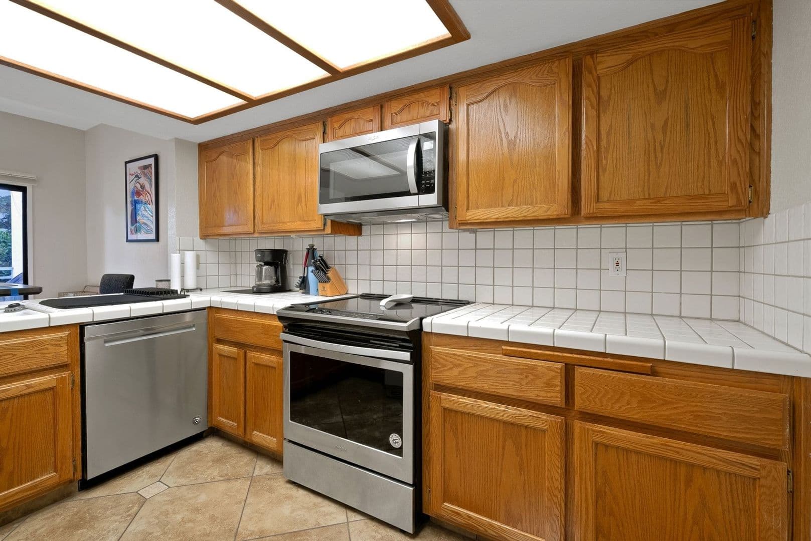Bakersfield Townhome: 14500 Las Palmas Dr