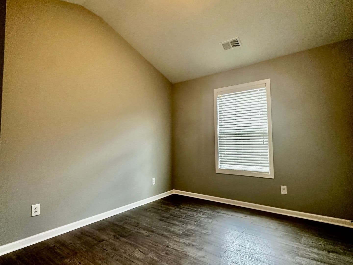 Braselton Townhome: 6496 Whitebeam Trl