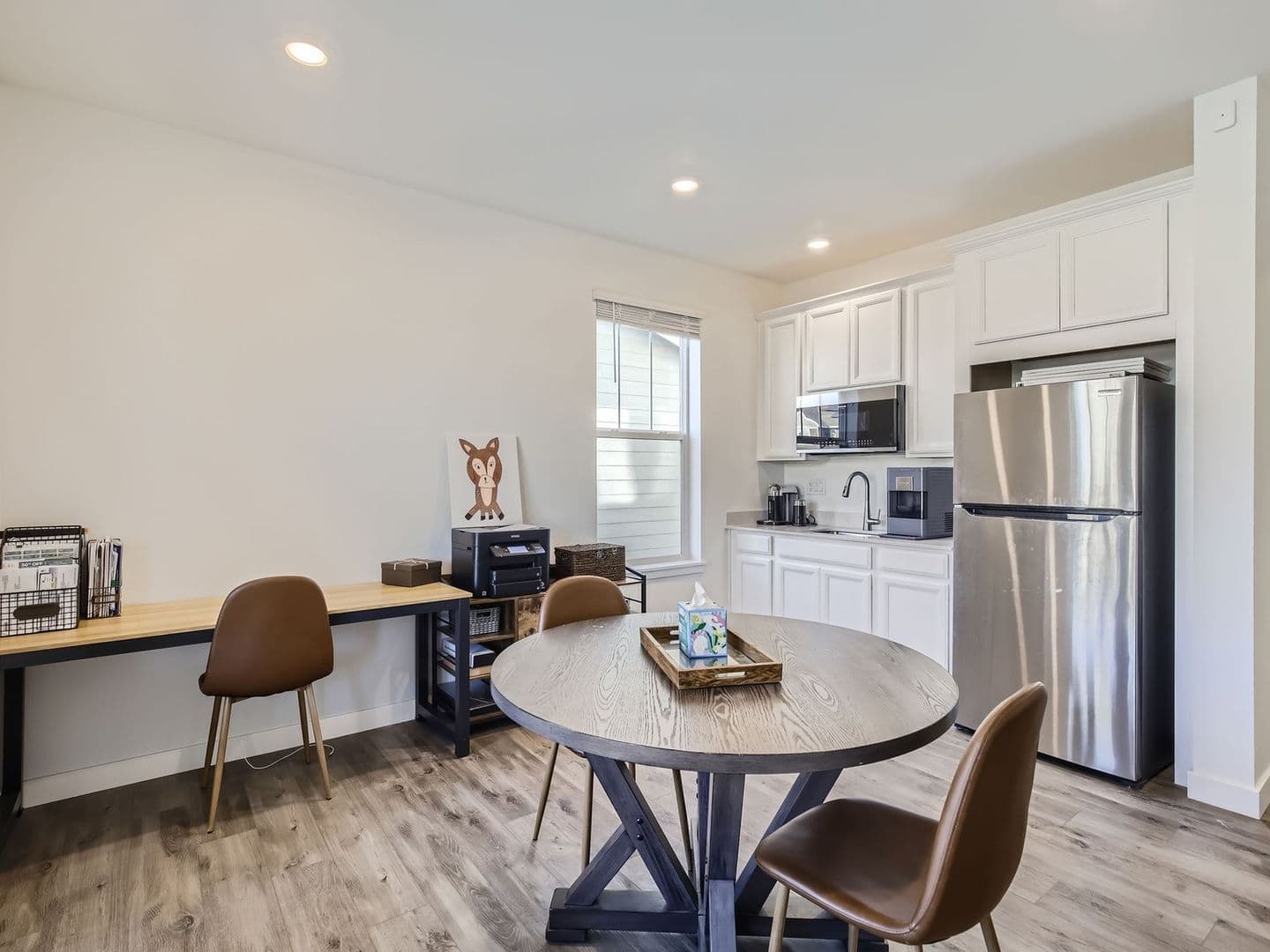 Longmont House: 12885 Bay St