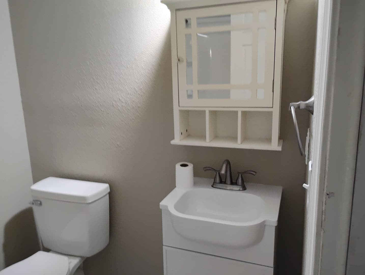 Lancaster House: 44755 Jefferson Ct