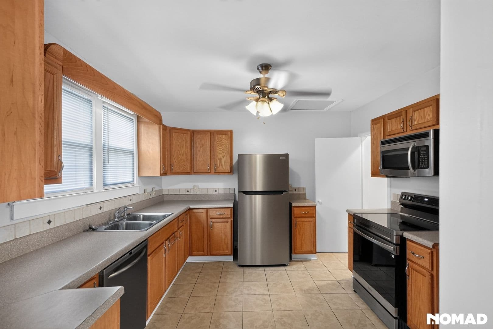 Augusta House: 1718 Barton Chapel Rd