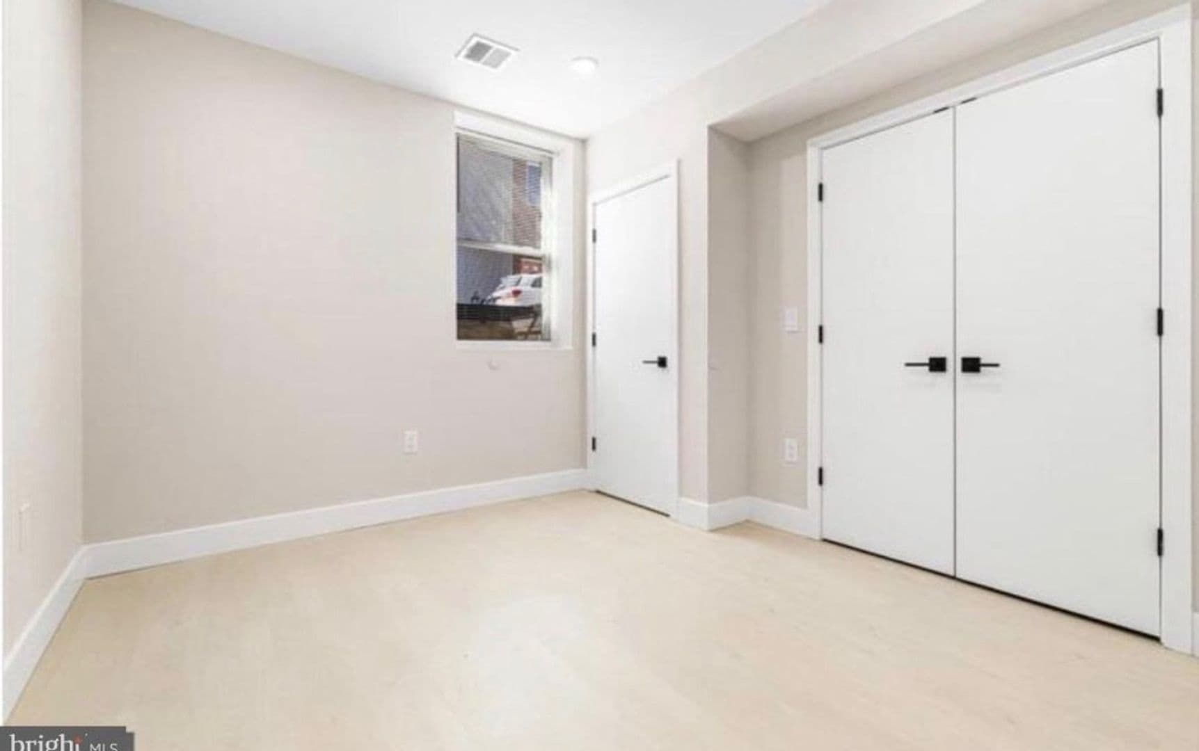 Philadelphia Condo: 2051 E William St