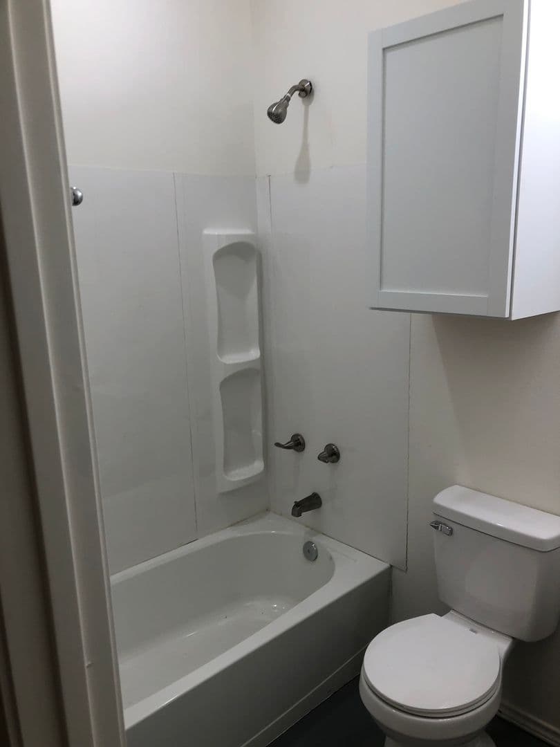 Lindale Townhome: 22404 Matins Ln