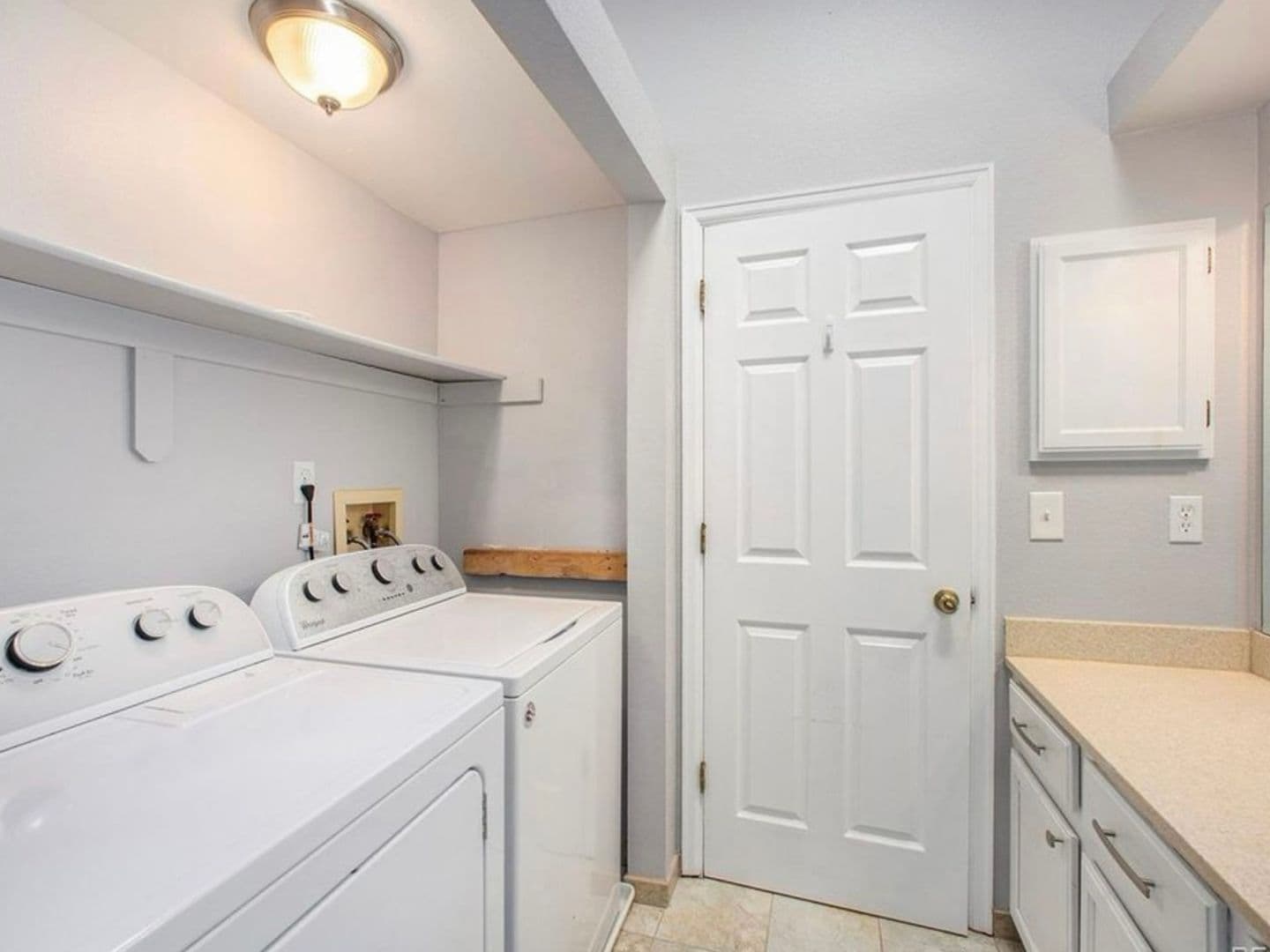Littleton Townhome: 329 W Jamison Cir