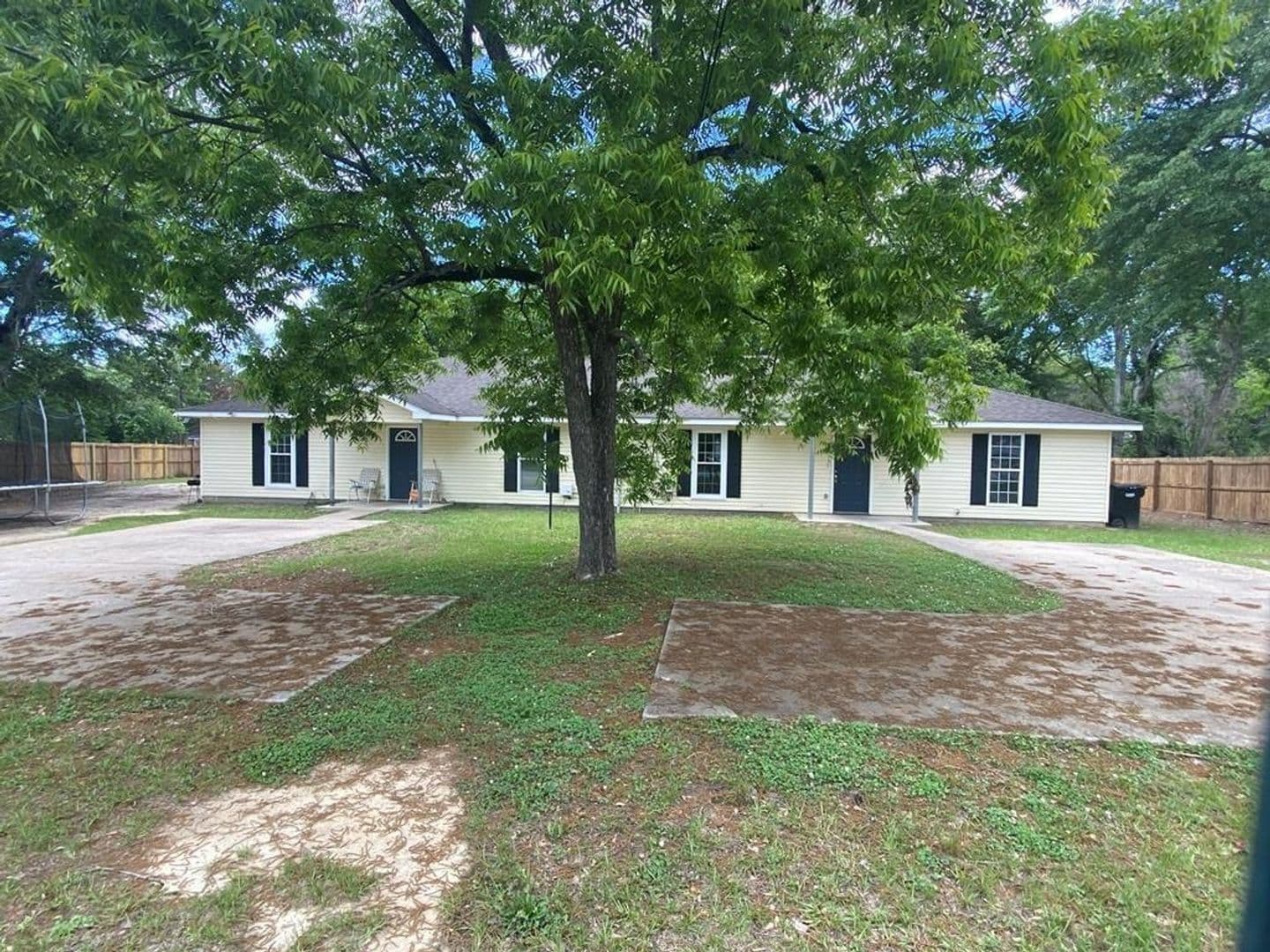 Columbus Townhome: 1741 Elvan Ave