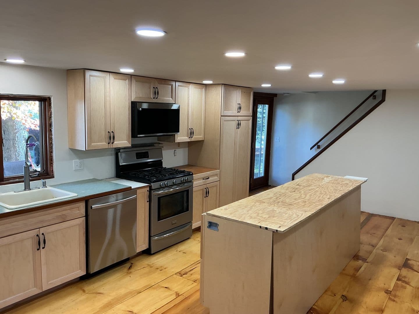 Sudbury House: 36 Pelham Island Rd