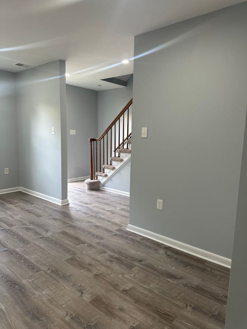 Waldorf Townhome: 61 Meadow Ln