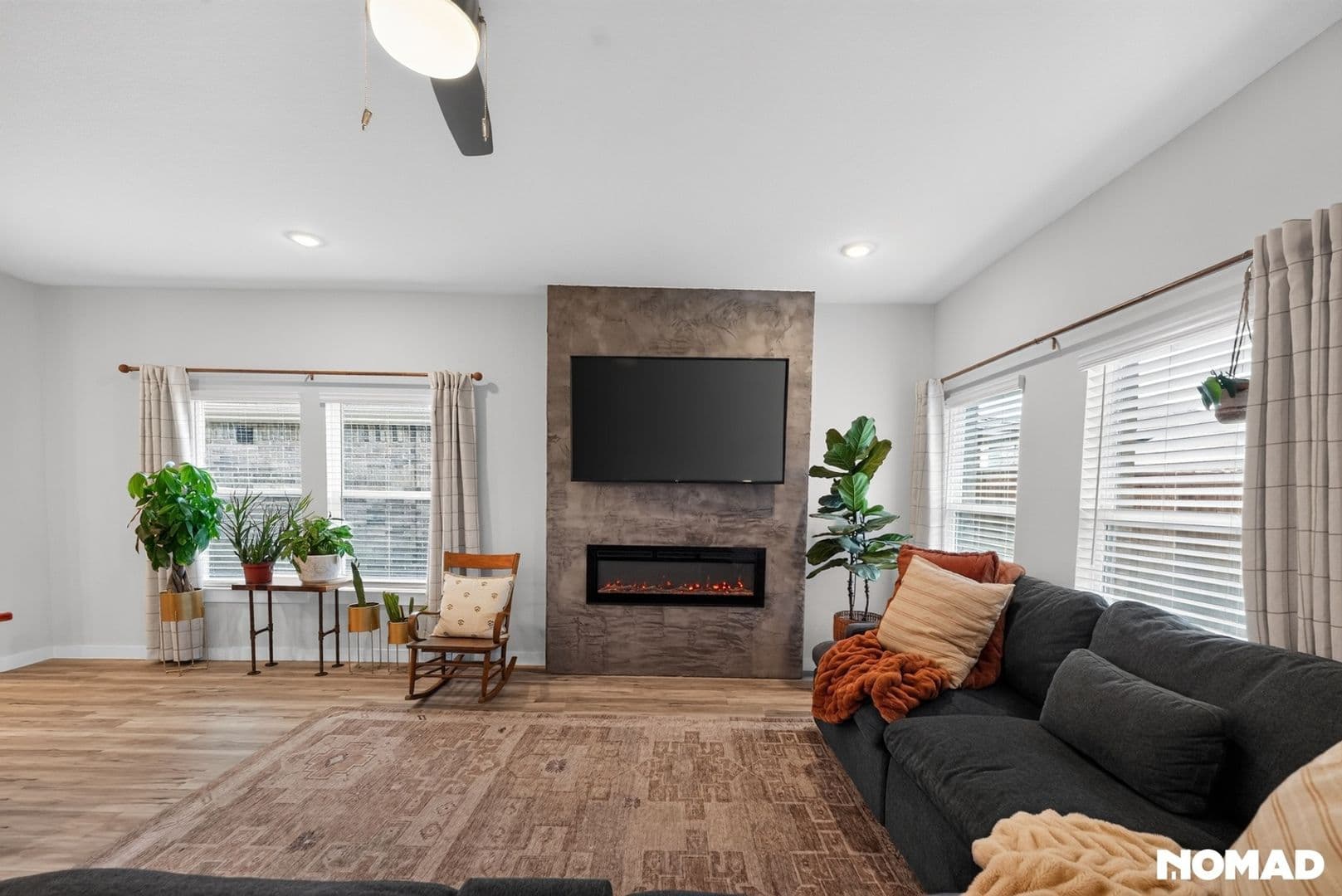 Forney House: 626 Cari Ln