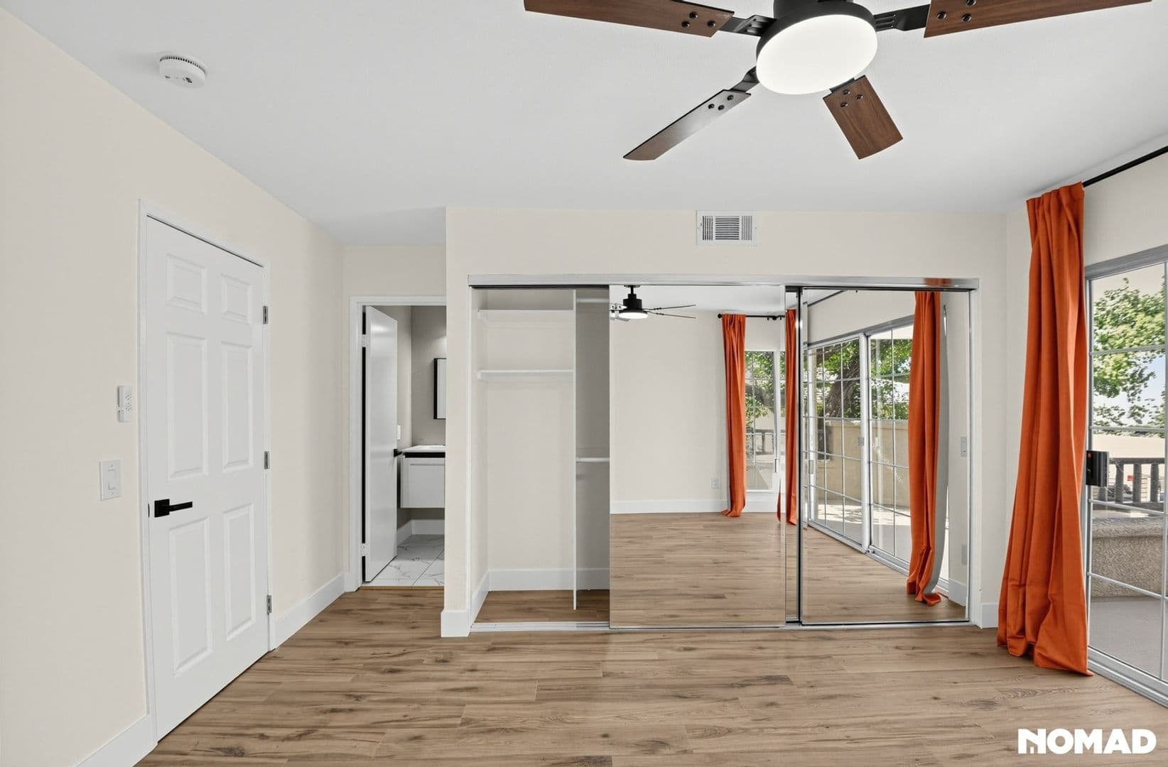Valencia Condo: 25845 Mcbean Pkwy