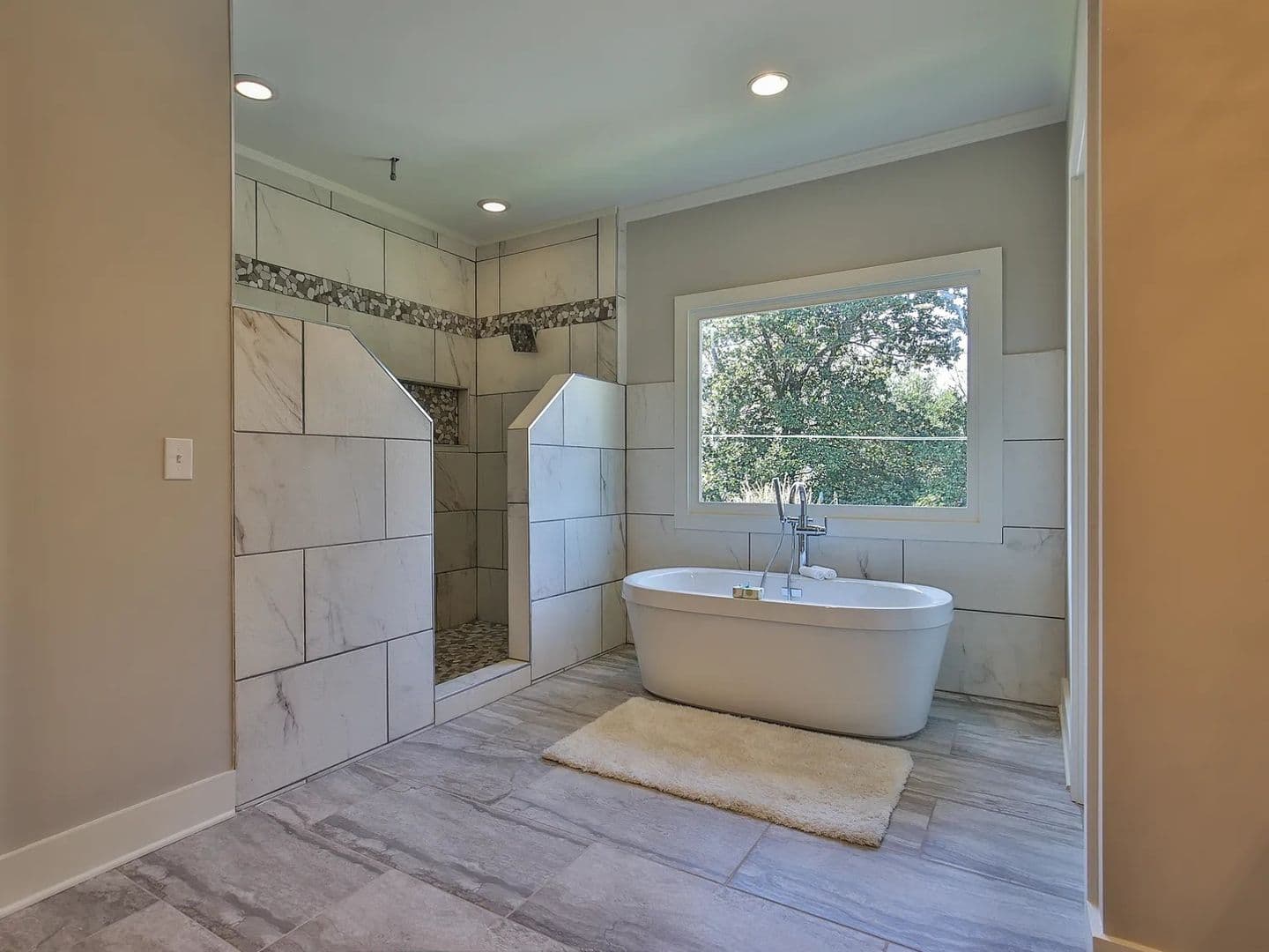 Atlanta House: 756 Bellemeade Ave Nw