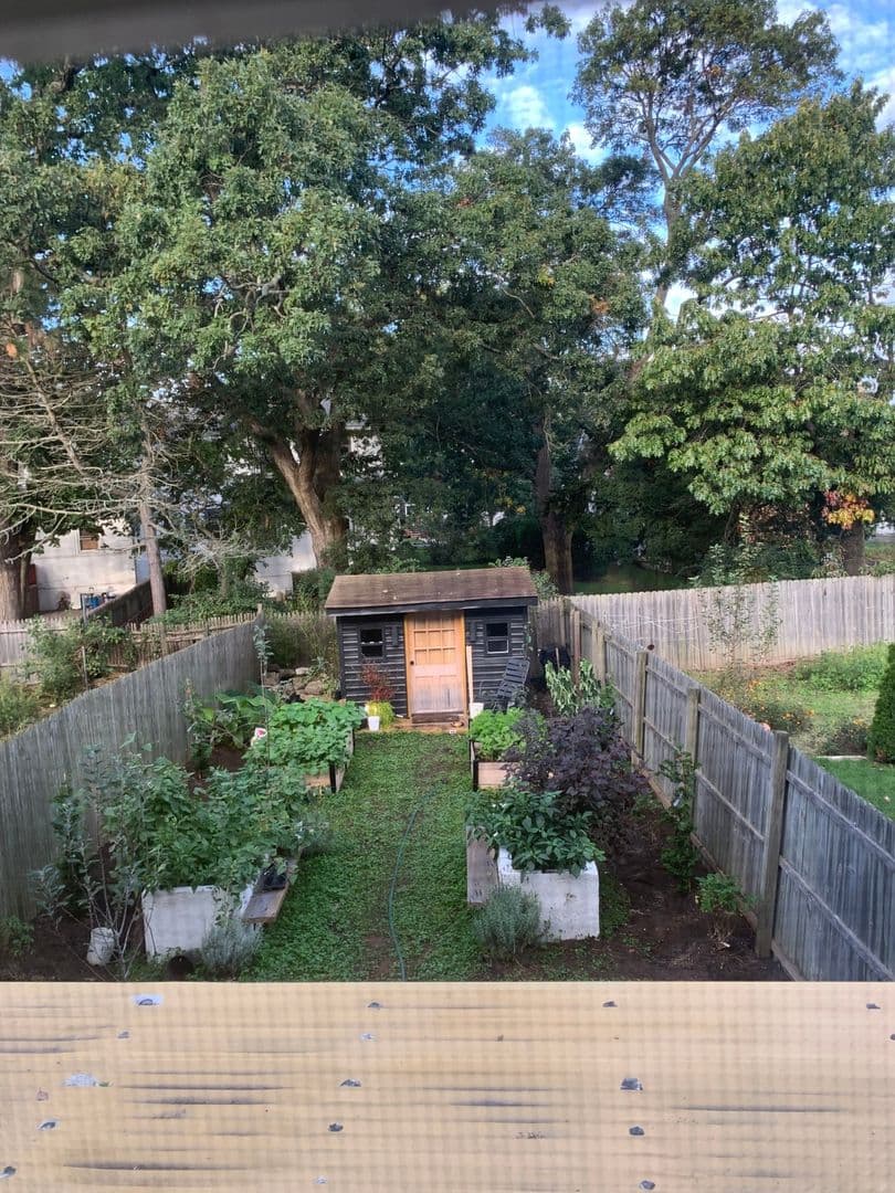 Far Rockaway Townhome: 1035 Gipson St