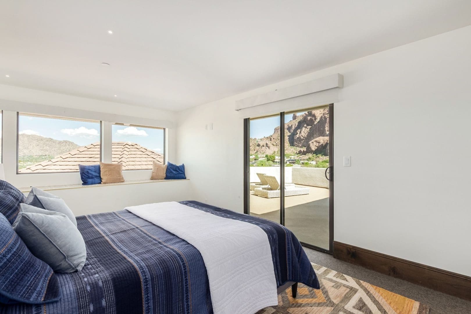 Phoenix House: 5655 N Camelback Canyon Dr