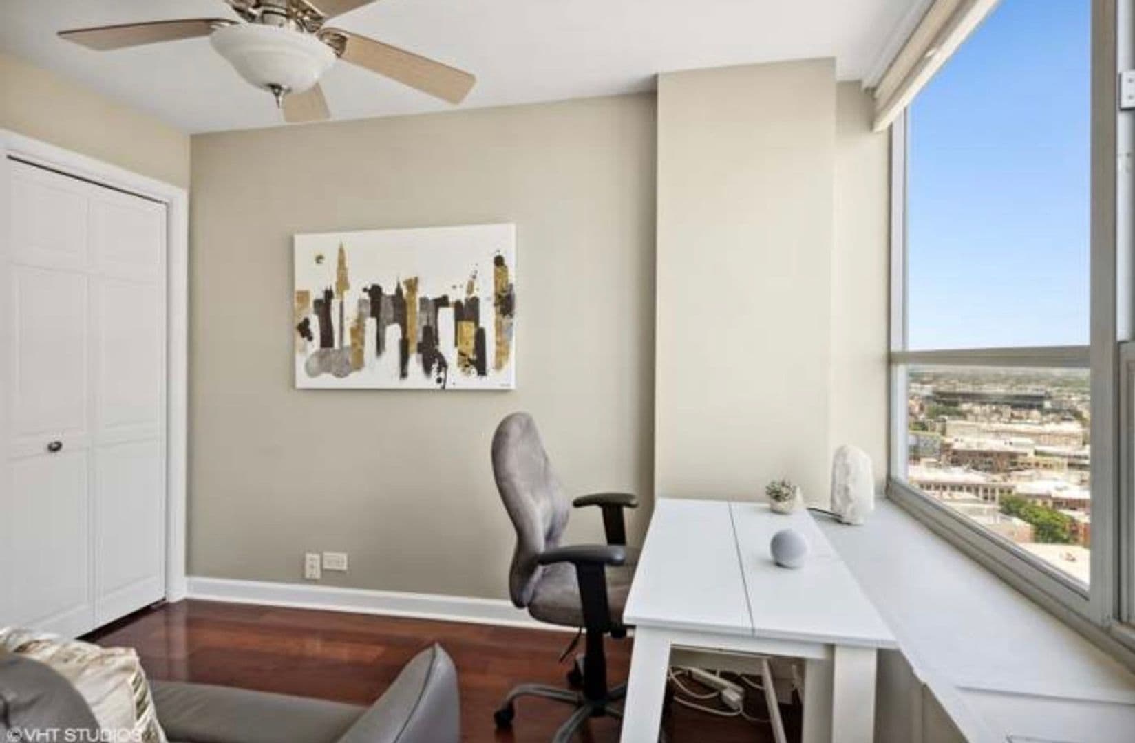 Chicago Condo: 3550 N Lake Shore Dr