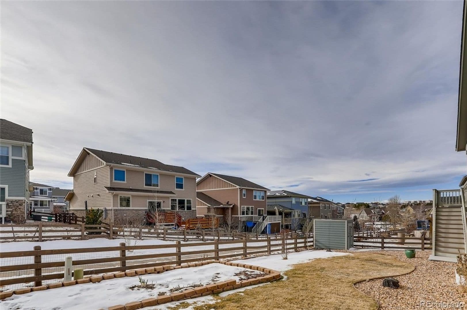 Aurora House: 26926 E Davies Pl