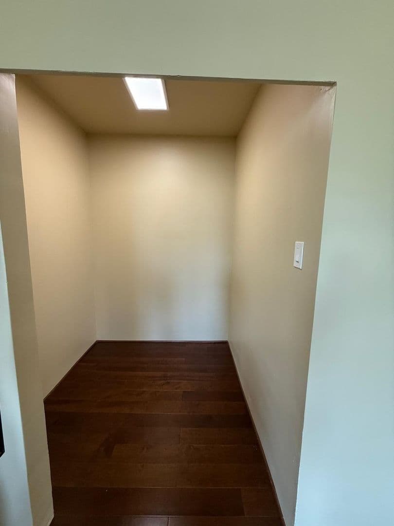 Washington Condo: 55 M St NW