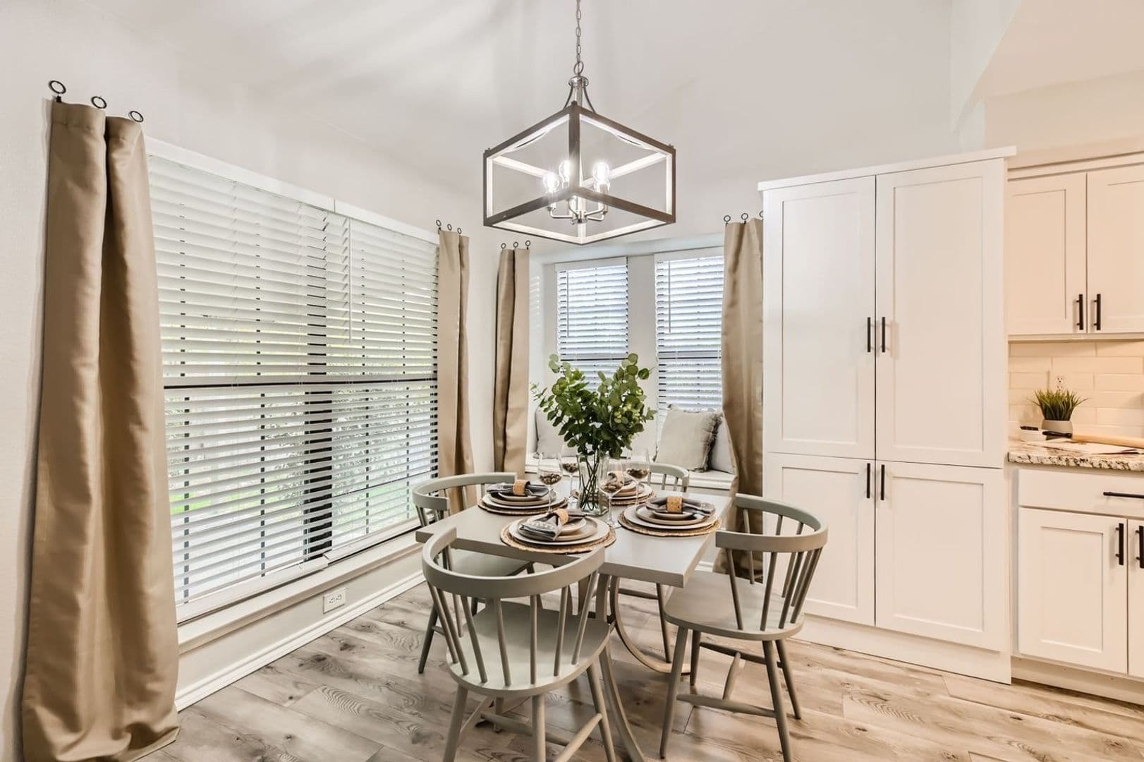 San Antonio House: 4514 Dove Lake St