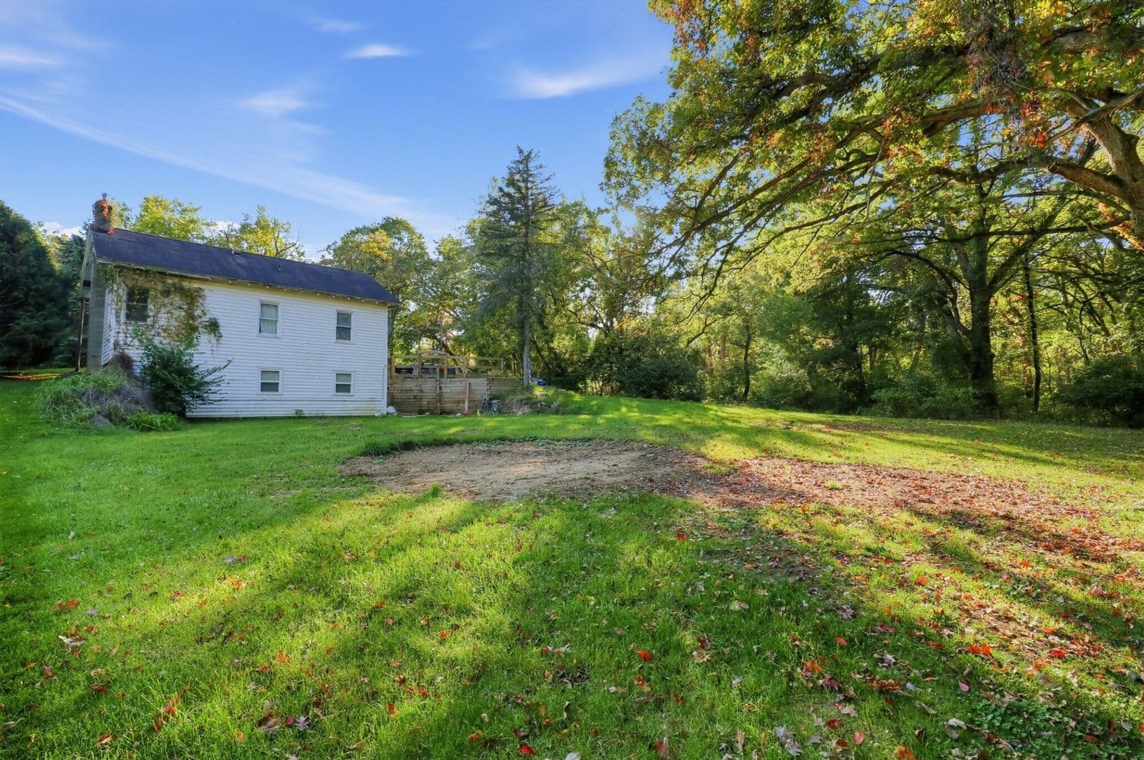 Crystal Lake House: 6414 W Hillside Rd