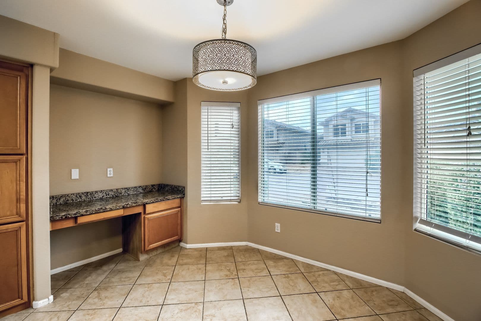 Phoenix House: 3033 E Wahalla Lane