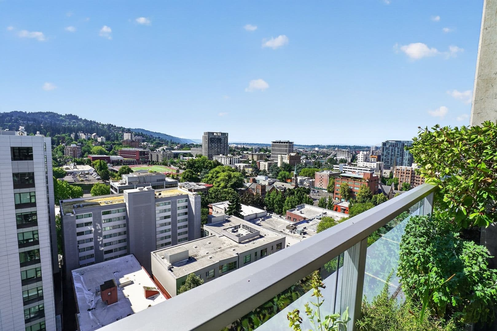 Portland Condo: 1221 Sw 10th Ave