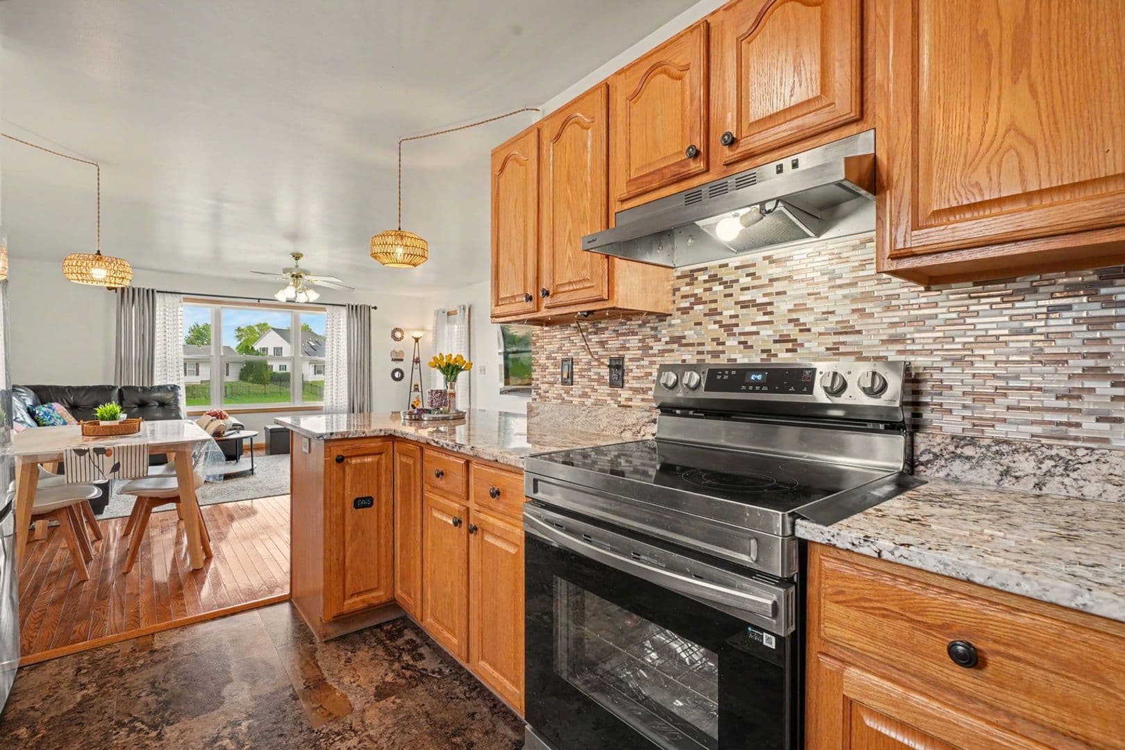 Champaign House: 708 Erin Dr