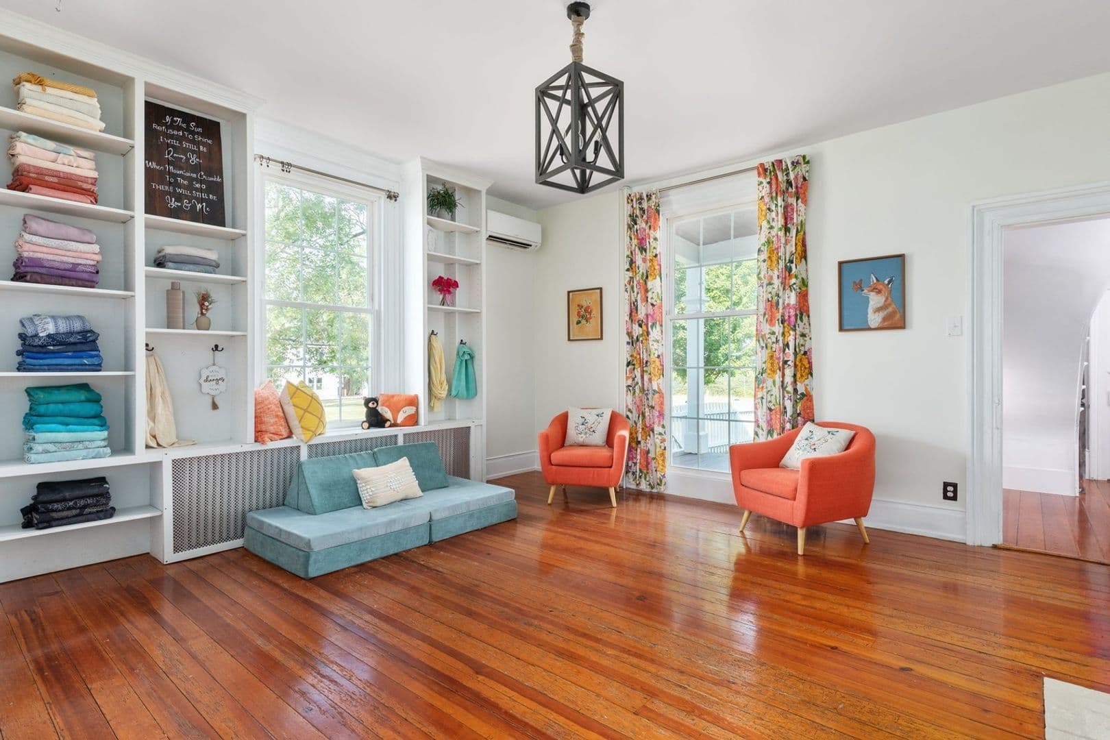 Middletown House: 2239 Sixth St
