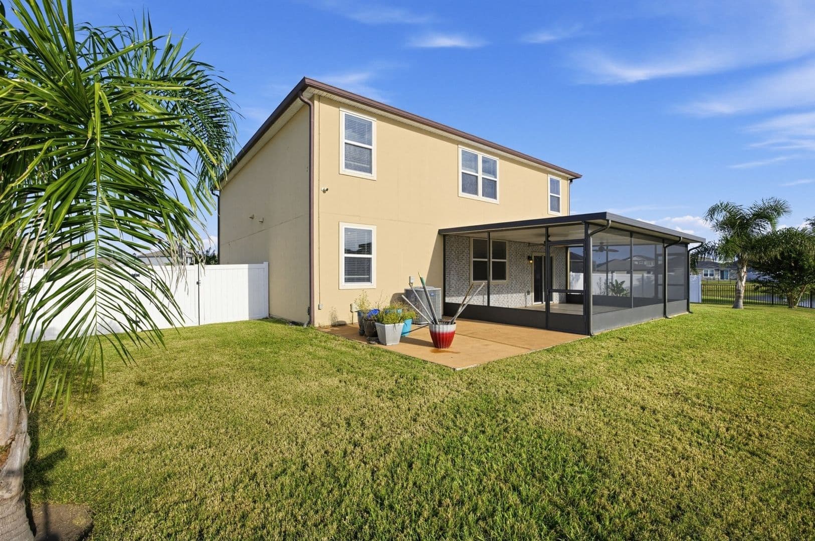 Jacksonville House: 3512 Guppy Ct