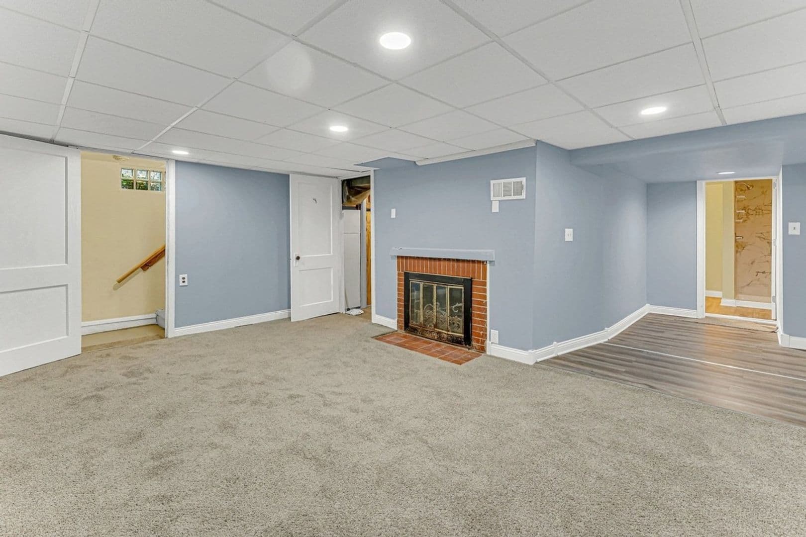 Chicago House: 7450 S Euclid Pkwy