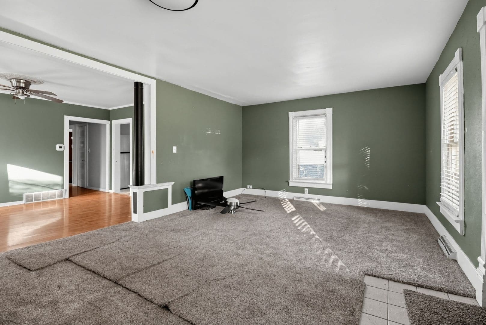 Crystal Lake House: 6414 W Hillside Rd