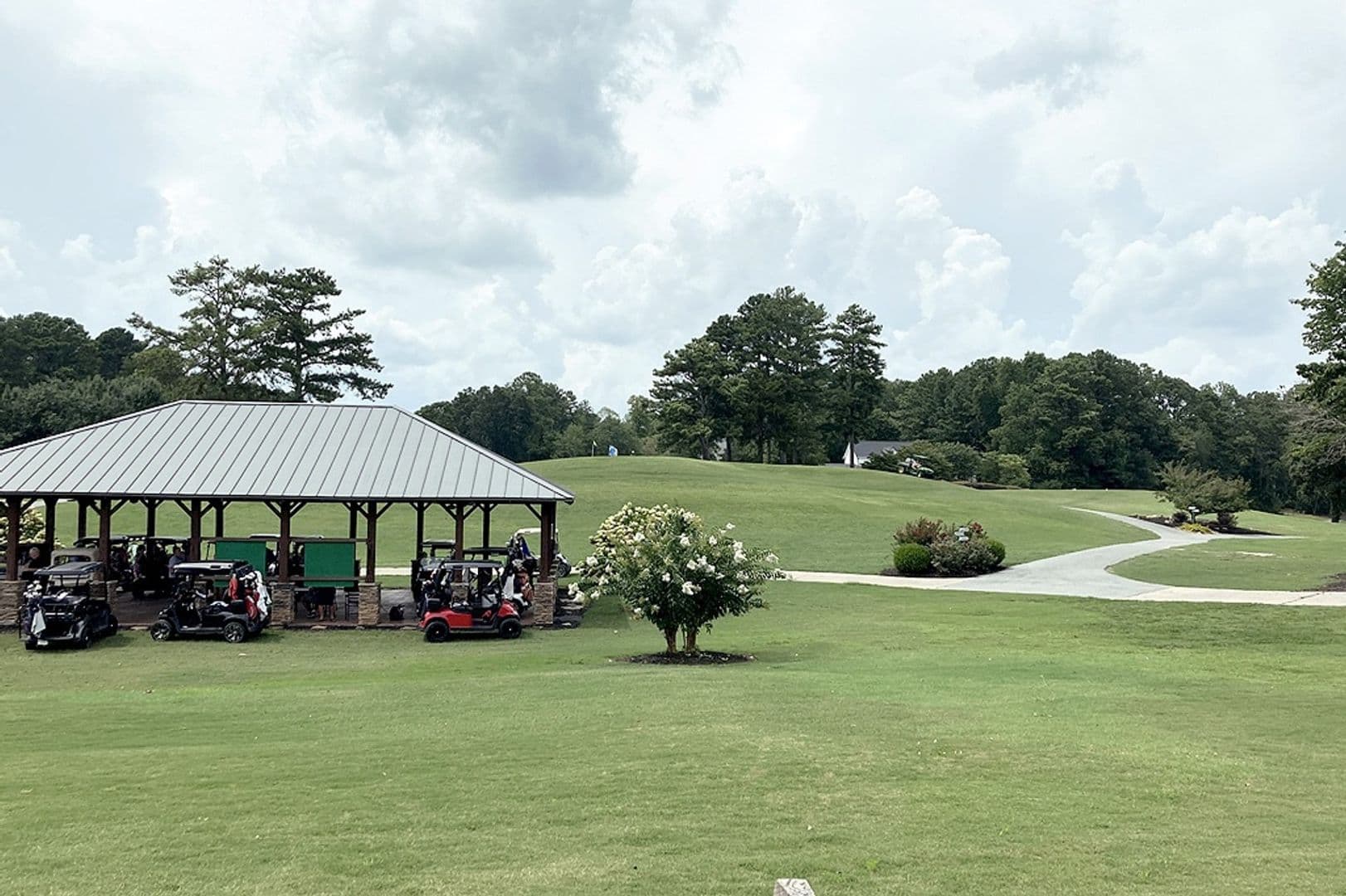 Villa Rica House: 1370 Fernwood Ct