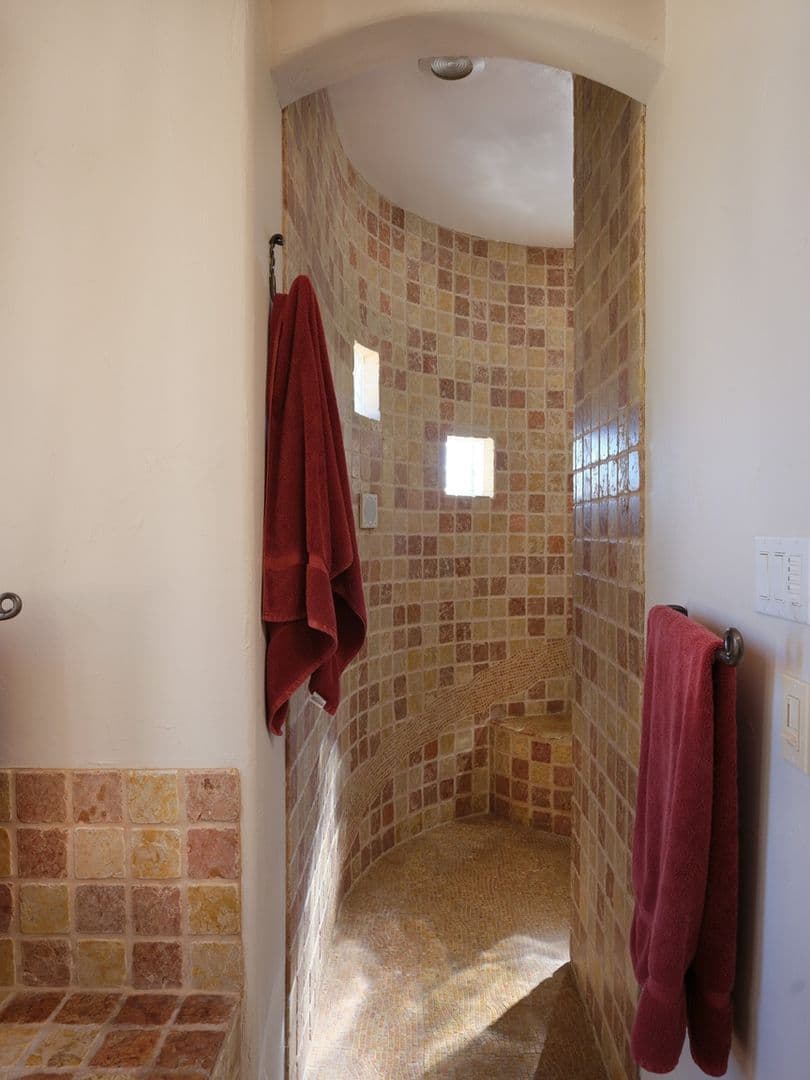 Santa Fe House: 4 Bishops Dome Rd