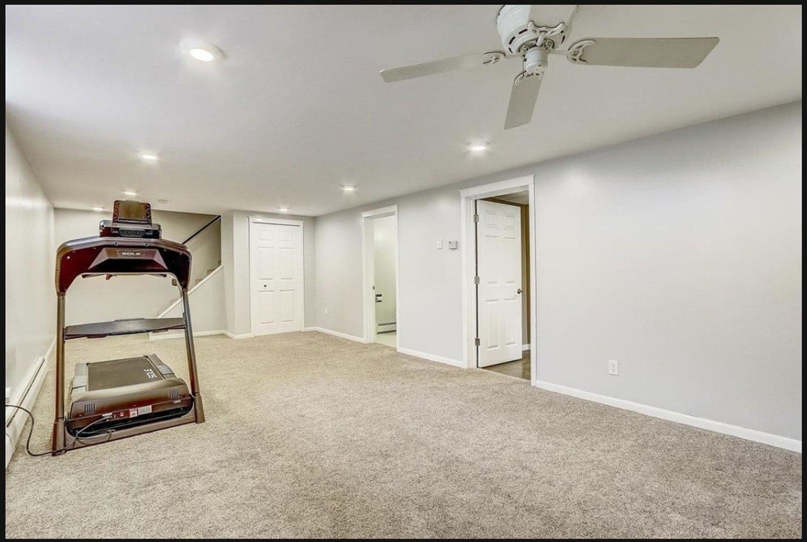 Prior Lake House: 17742 Fairlawn Ave
