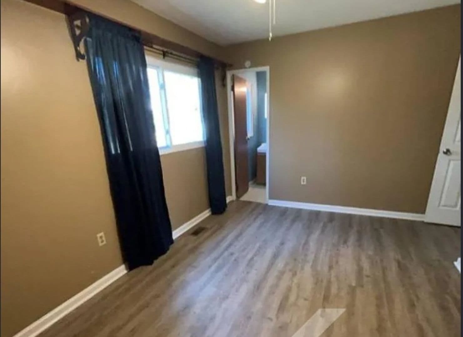 Honea Path Townhome: 113 Susan Ave