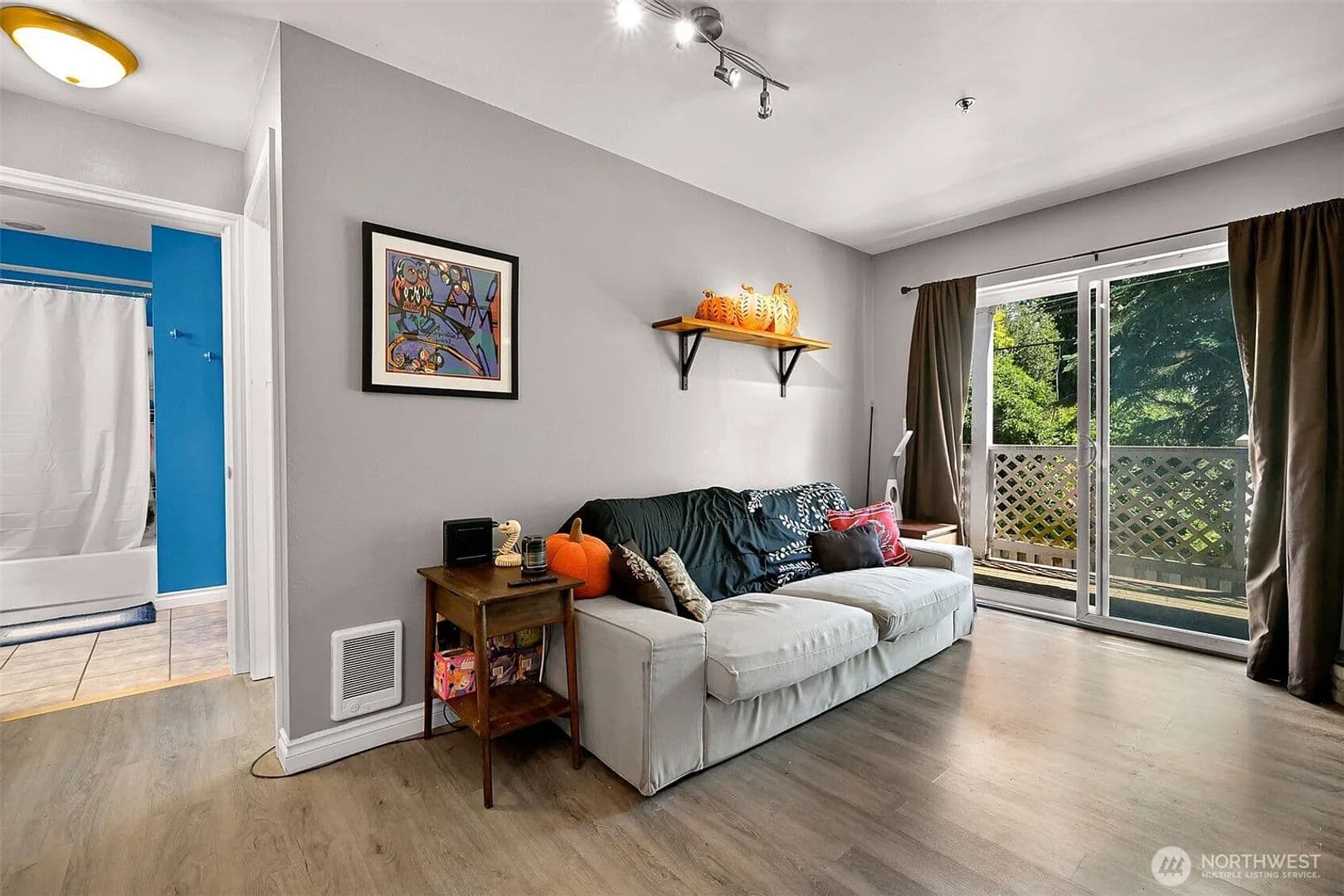 Bellingham Condo: 2713 W Maplewd Ave