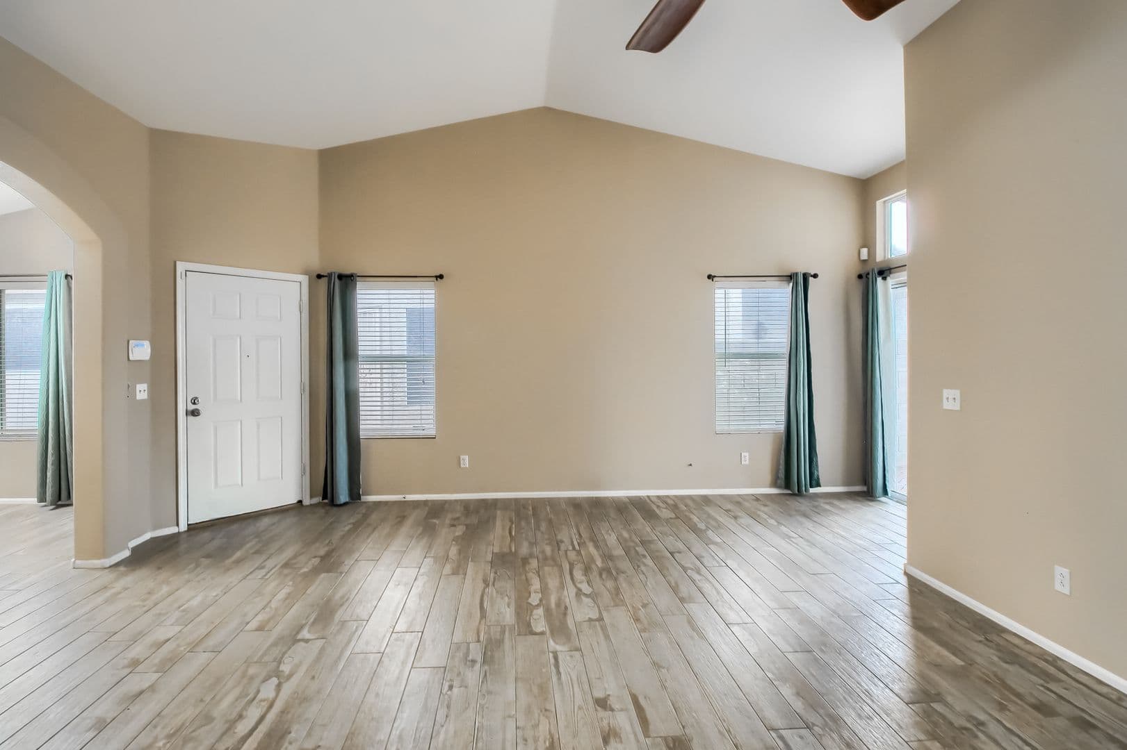 Phoenix House: 3033 E Wahalla Lane