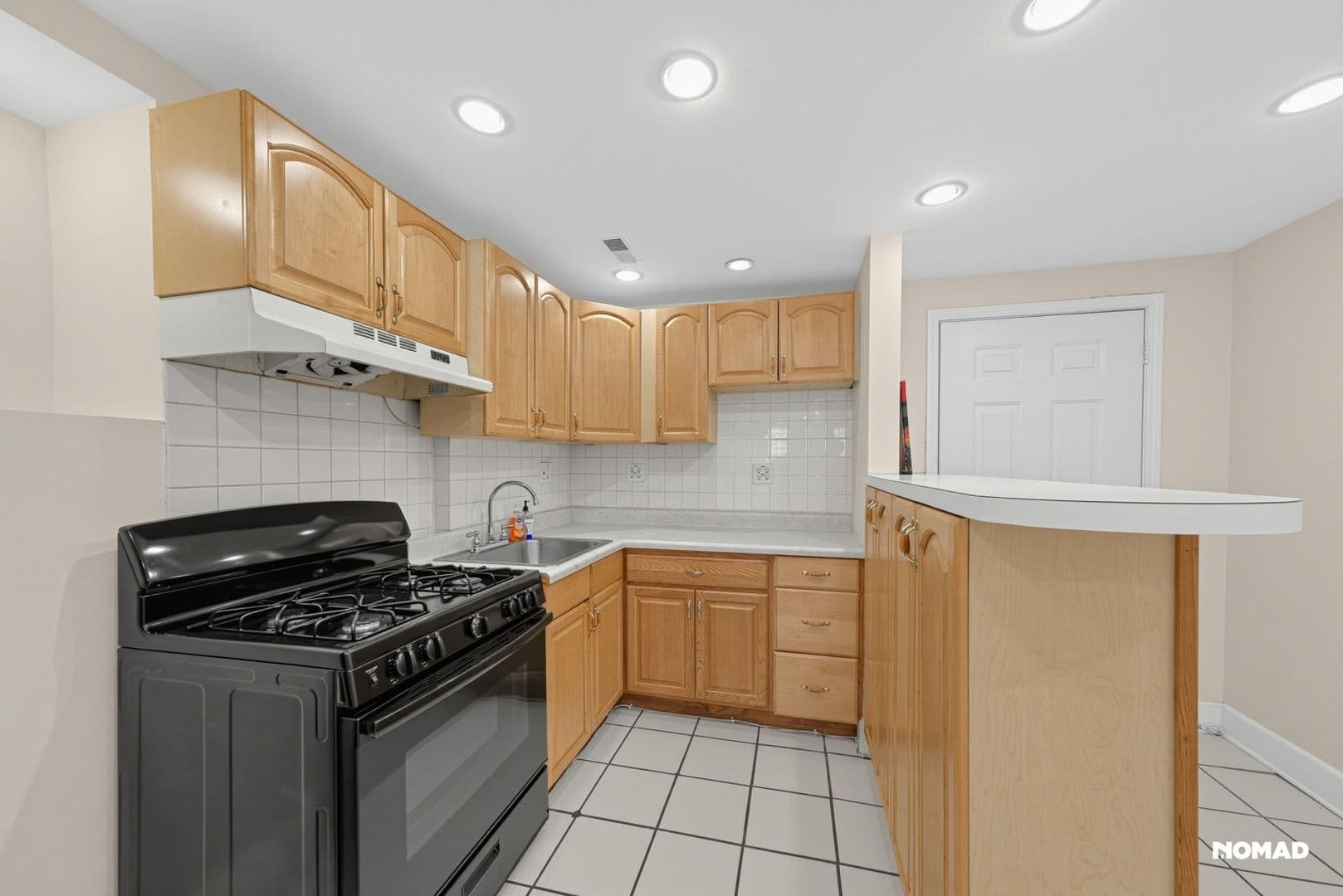 Chicago Townhome: 63 E 56th st