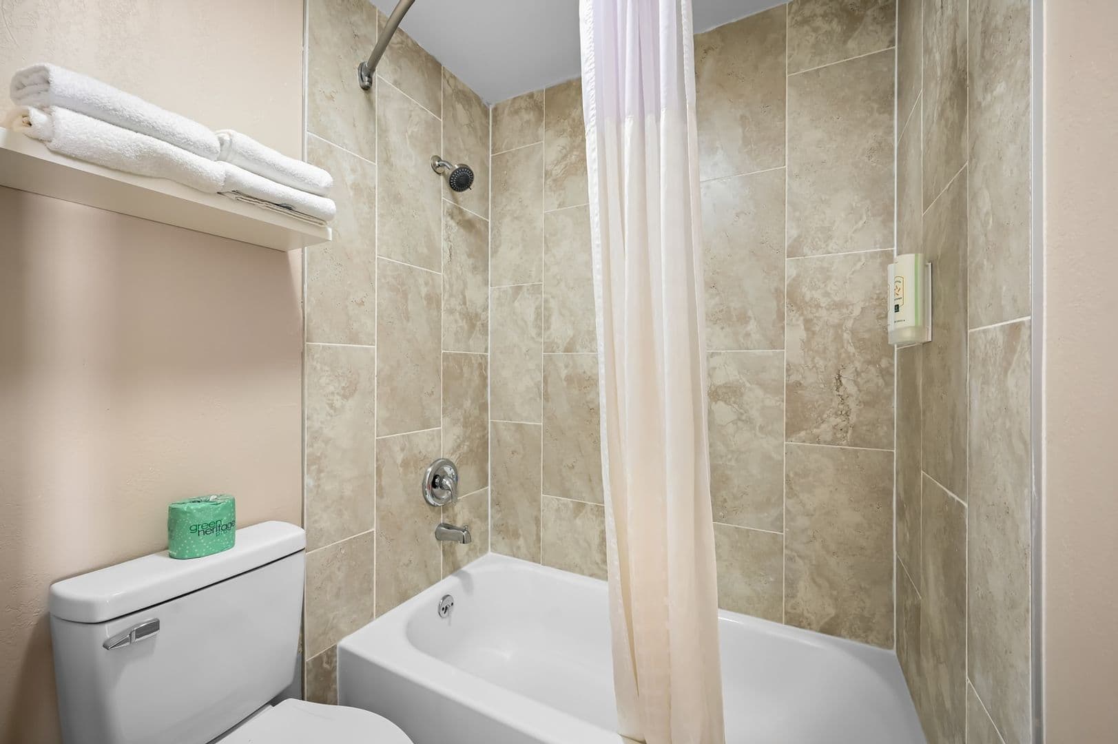 Fort Myers Condo: 4760 S Cleveland Ave