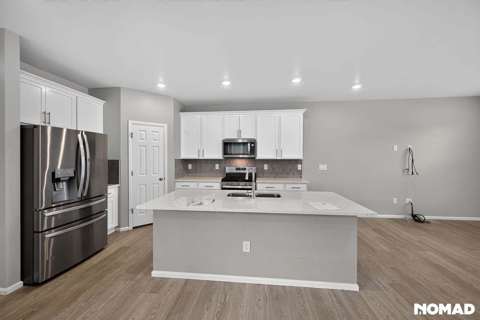 Aurora Townhome: 745 N Tempe St