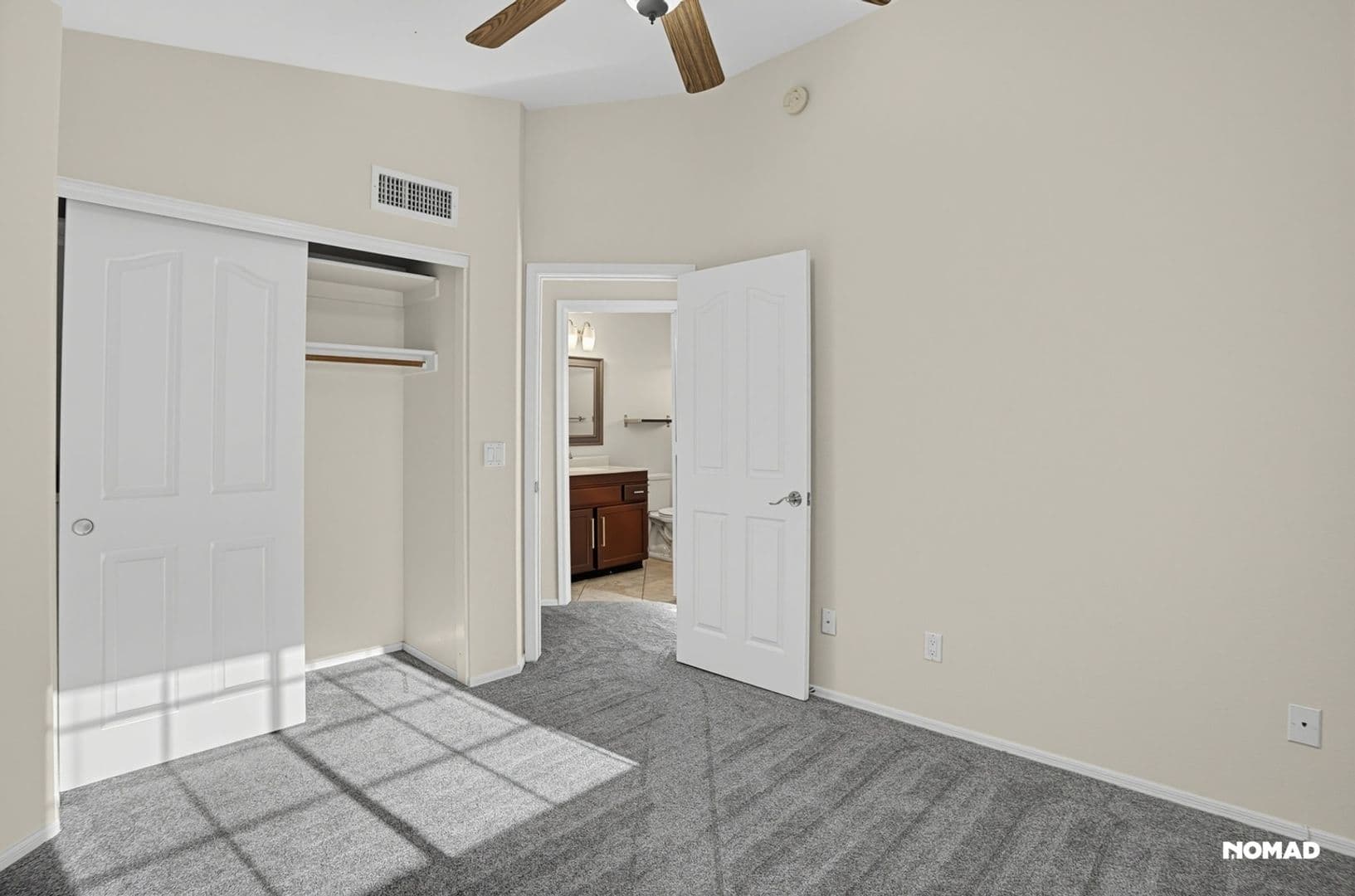 Gilbert House: 141 S Quartz St