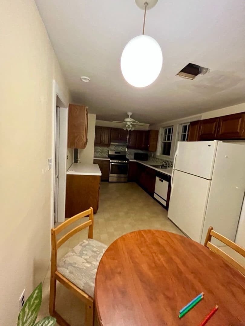 Andover House: 72 Elm St