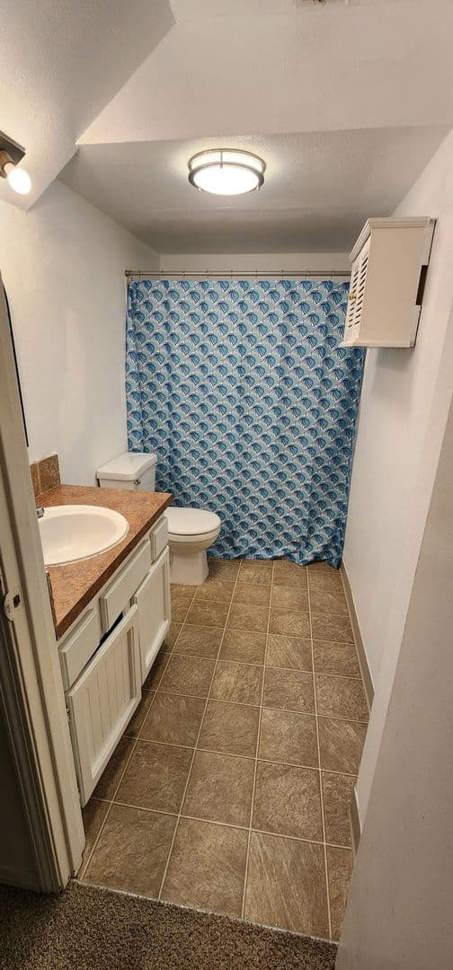 Vancouver Townhome: 8309 NE Saint Johns Rd.