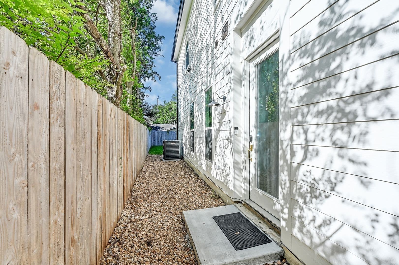 Houston House: 3803 Goodhope St