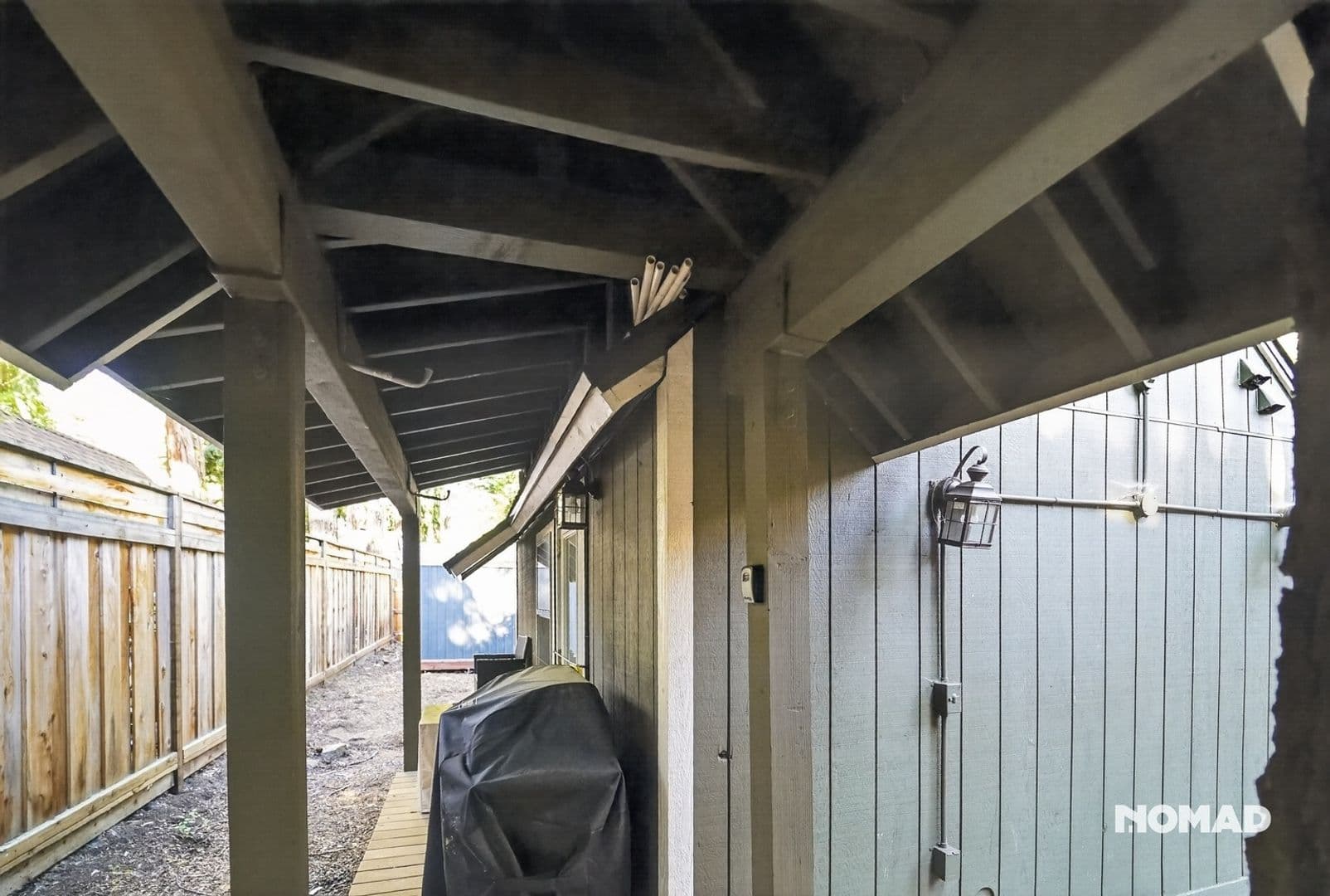 Tahoma House: 7064 6th Ave