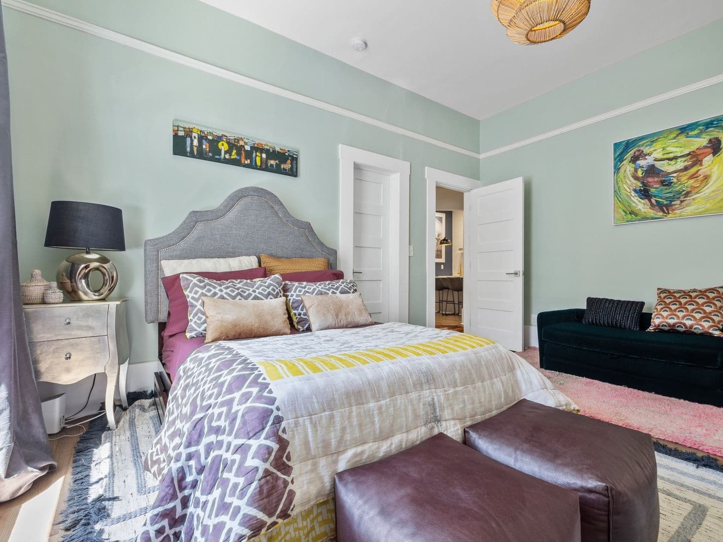 Atlanta House: 381 Lawton St Sw