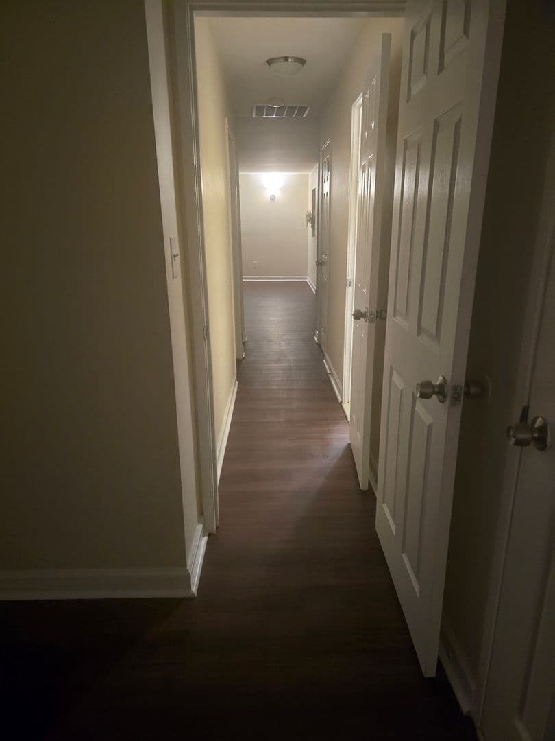 Columbia Condo: 9641 Whiteacre Rd