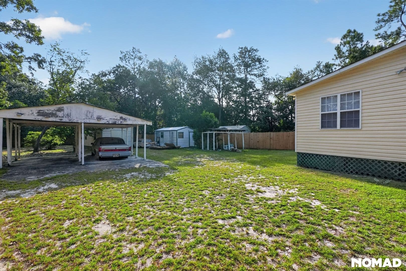 Augusta House: 1718 Barton Chapel Rd