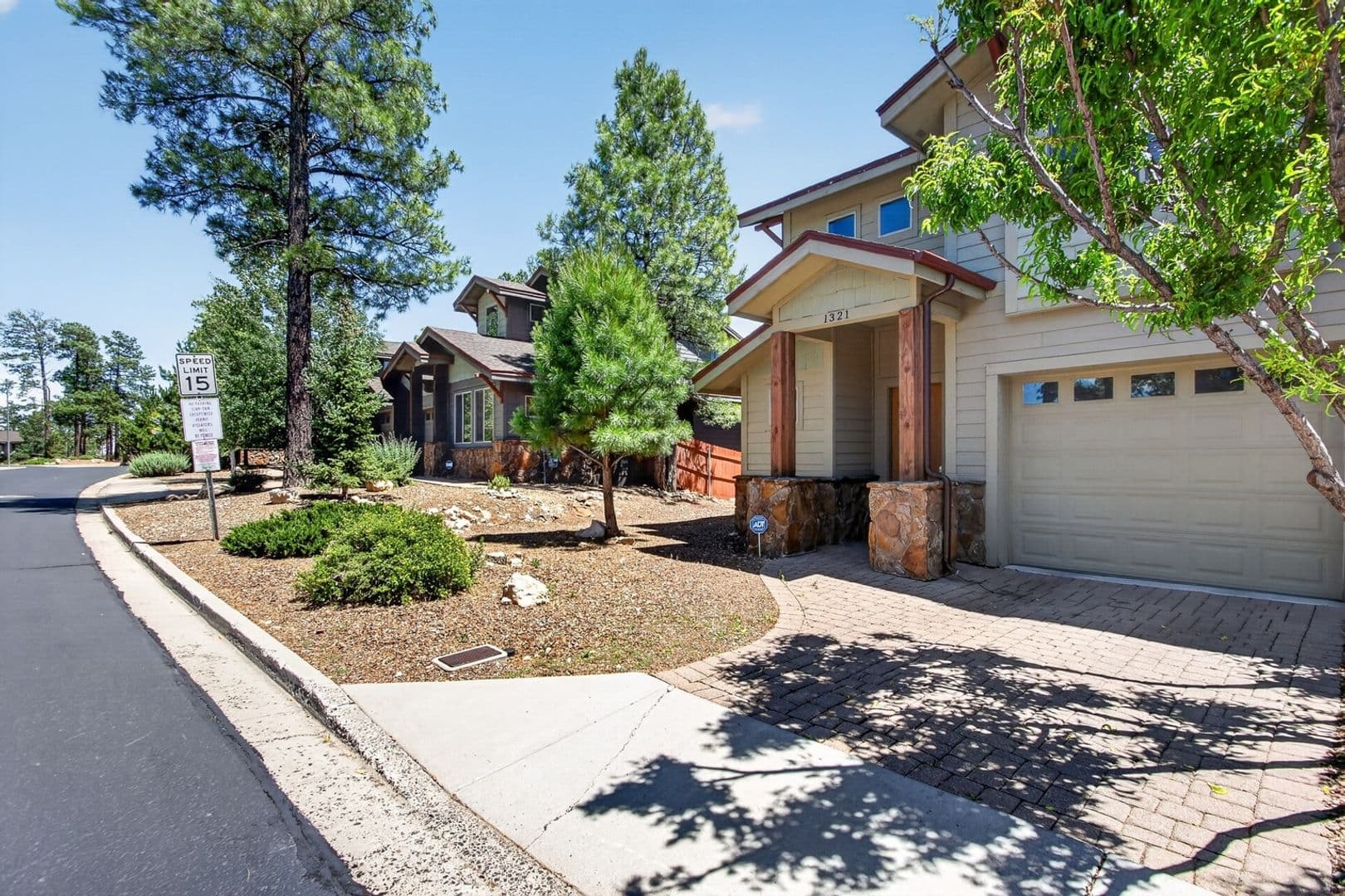 Flagstaff Townhome: 1321 S Maricopa St
